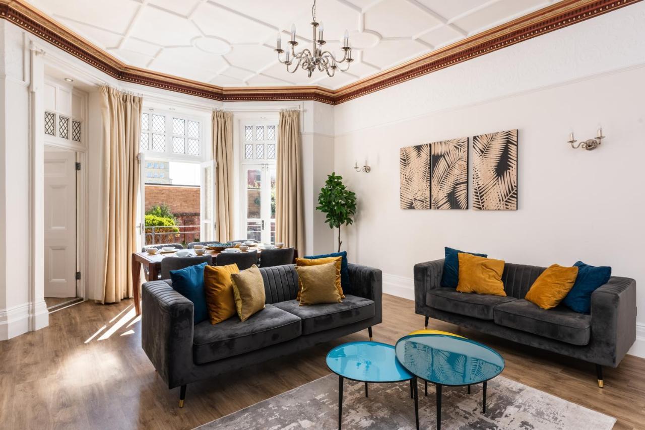 3 Bedroom Garden Apartment Opposite The Beach Brighton ภายนอก รูปภาพ